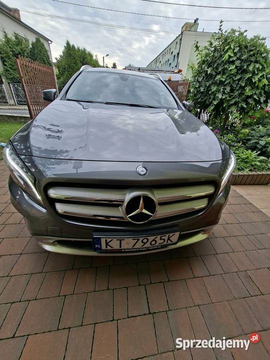 MercedesBenz GLA 180 16 Manual Benzyna 2016r Dębica sprzedam