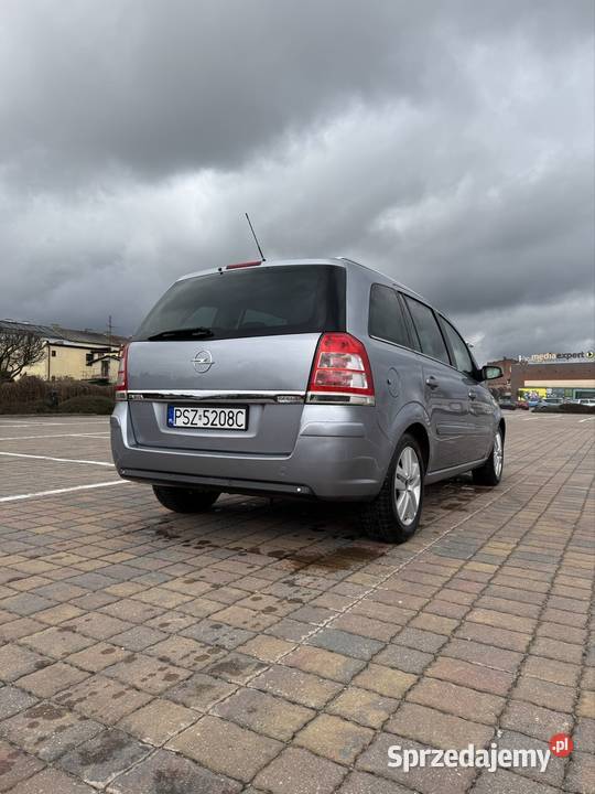 Opel Zafira B Zarejestrowany w Polsce Wronki