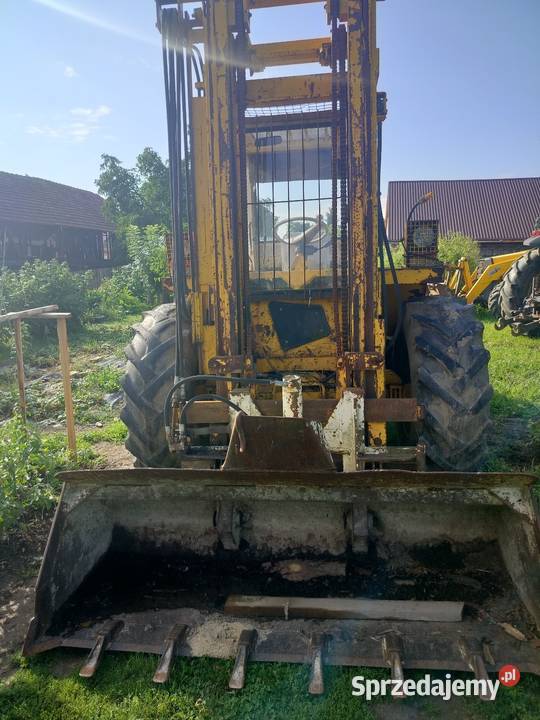 Wózek widłowy terenowy JCB 926 do negocjacji