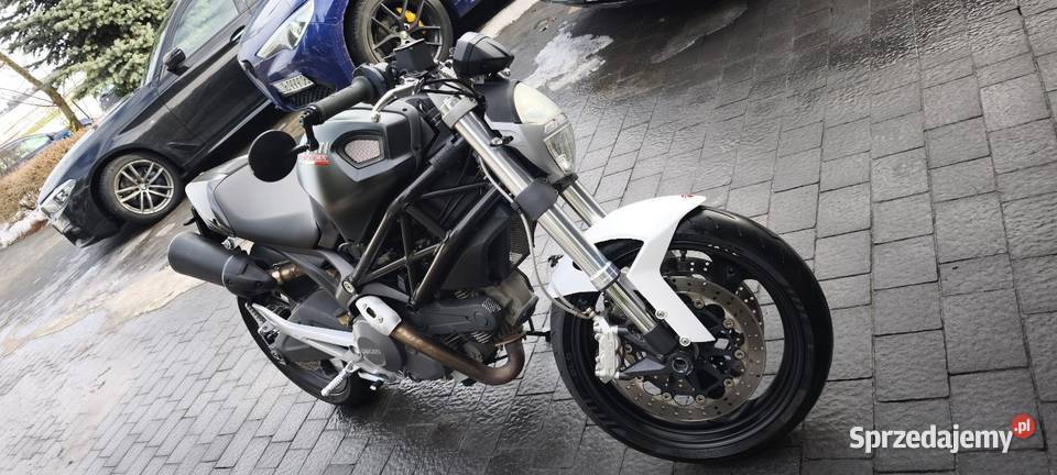 Ducati Monster 696 pierwszy właściciel