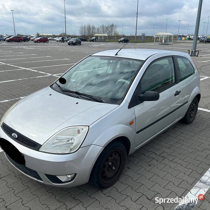 Ford Fiesta 14 benzyna 2003 r 3drzwiowa Fiesta Motoryzacja