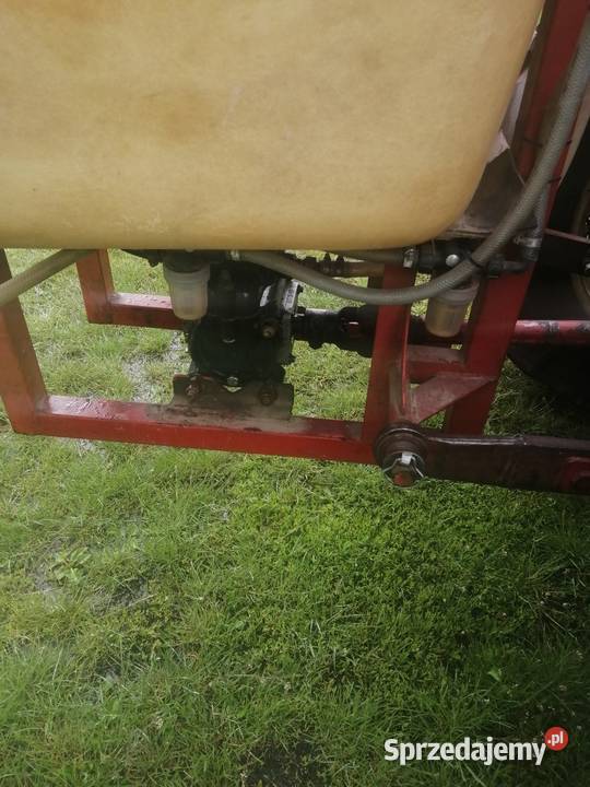 Opryskiwacz 400 l Rossosz