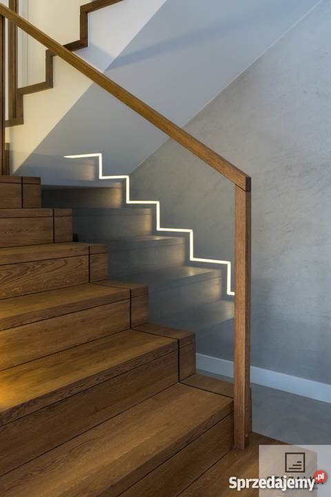 Schody drewniane Schody na beton Usługi dla domu usługi budowlane