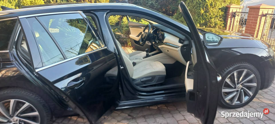 koda Octavia 519netto Dach Panoramiczny Matrix elektrochrom. lusterka boczne Gdańsk