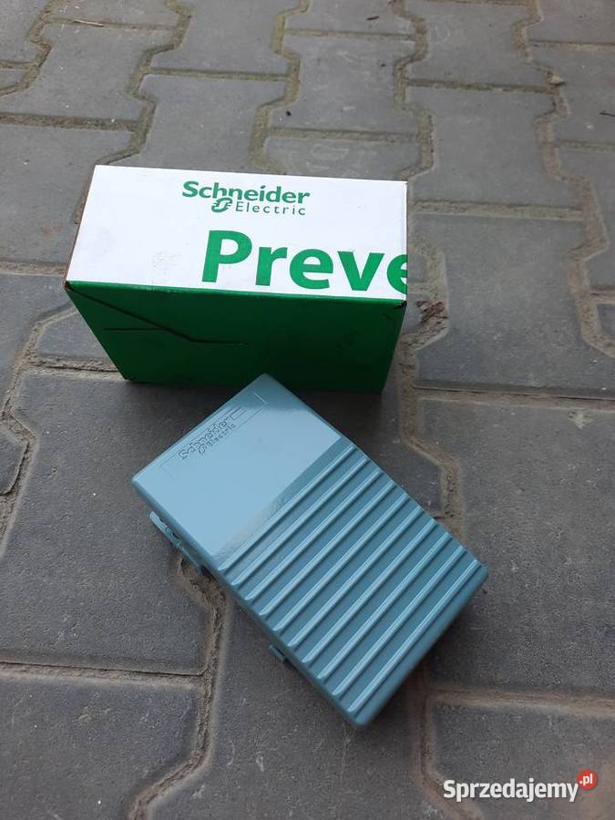 Wyłącznik nożny pojedyńczy Schneider XPE M110 Myślenice sprzedam