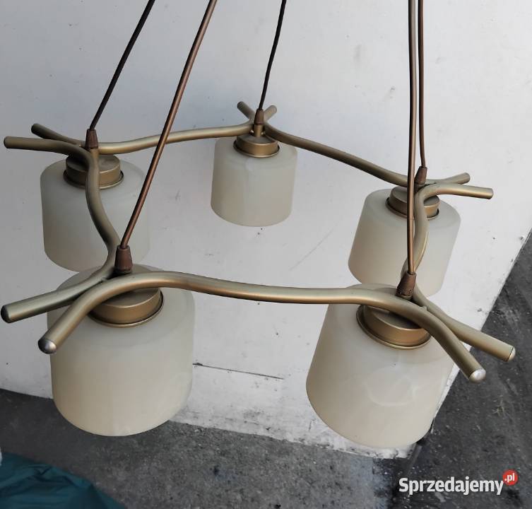 Lampa żyrandol na 5 żarówek złoty kształt Wolsztyn
