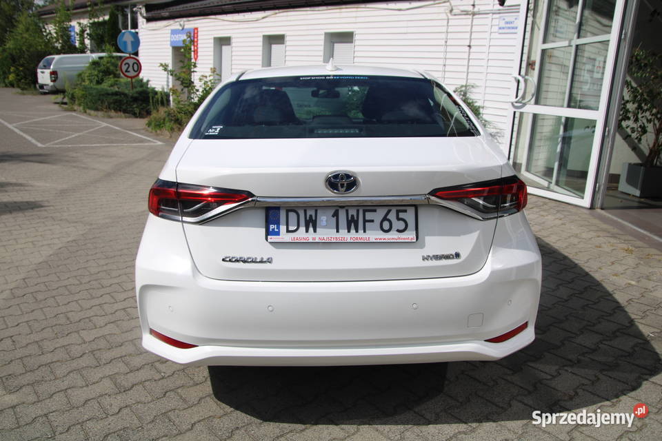 Toyota Corolla 18 Hybrid Comfort VAT 23 Sedan / Limuzyna dolnośląskie Wrocław