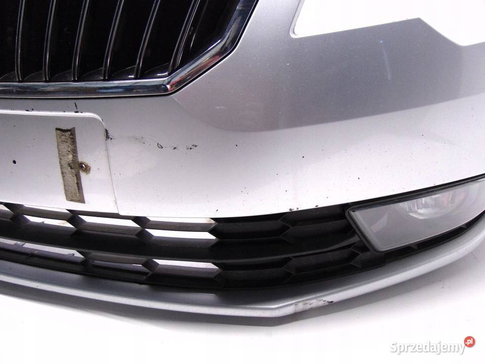 ZDERZAK PRZÓD LA7W SKODA SUPERB II LIFT 1215r osobowe małopolskie