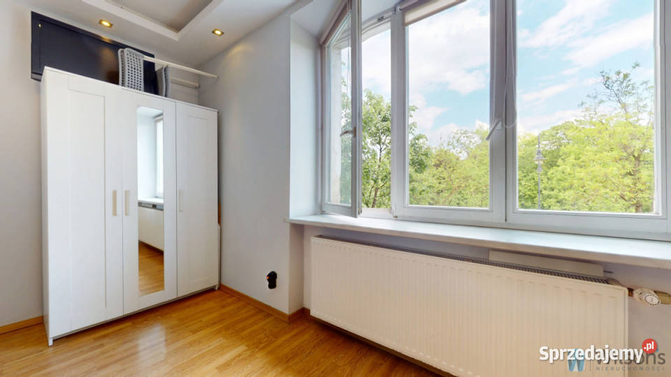 sprzedaży mieszkania 292m2 1 pokój Warszawa
