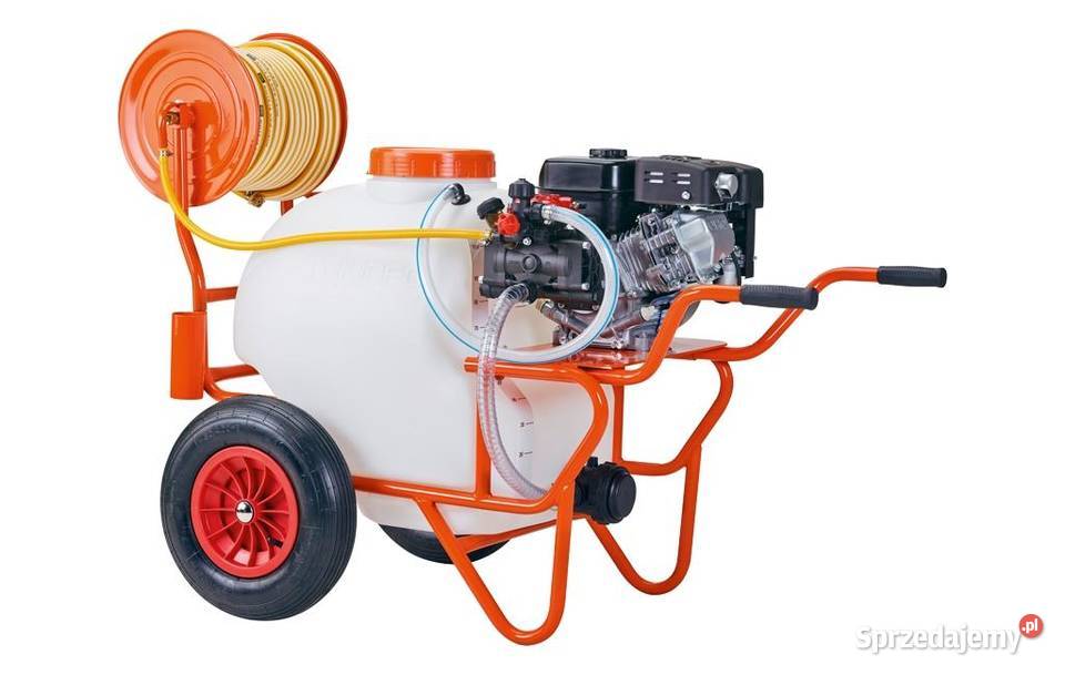 TRIUNFO SL10020 OPRYSKIWACZ SPALINOWY JEZDNY Opalenica