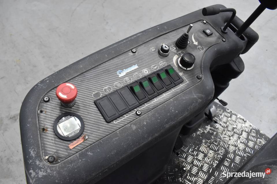 Zamiatarkamyjka elektryczna FIORENTINI I42TEBN1 sprzedam