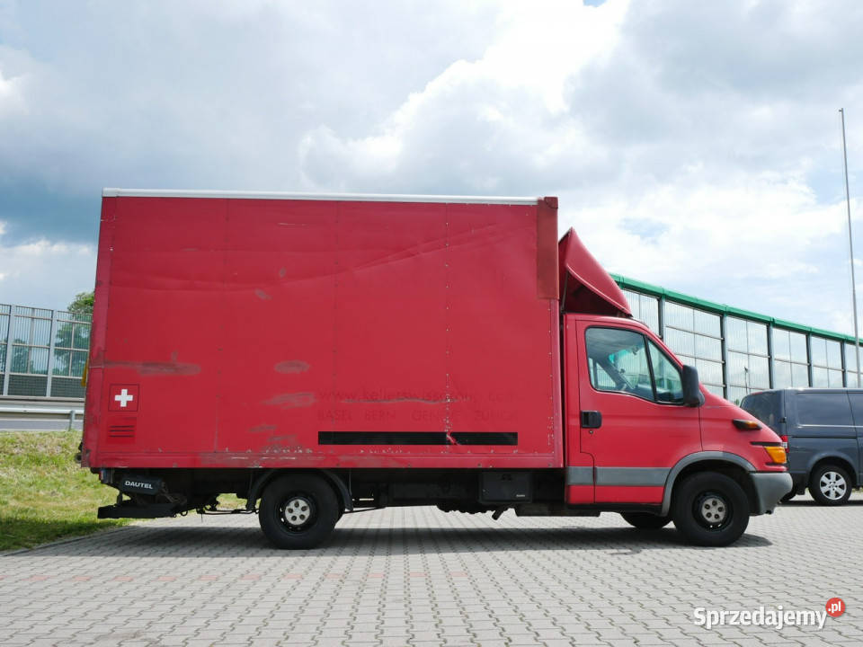 Iveco Daily 35S13 III 28TD 125 Kontener Winda 410000km Goczałkowice-Zdrój
