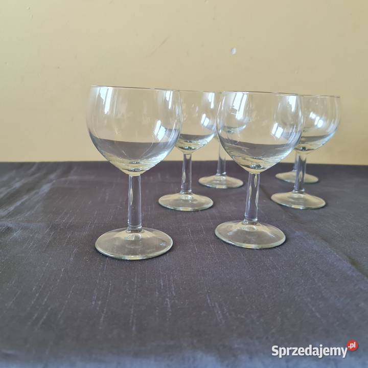 Kieliszki gładkie na nóżce Porcelana i szkło Antyki, Sztuka, Kolekcje sprzedam