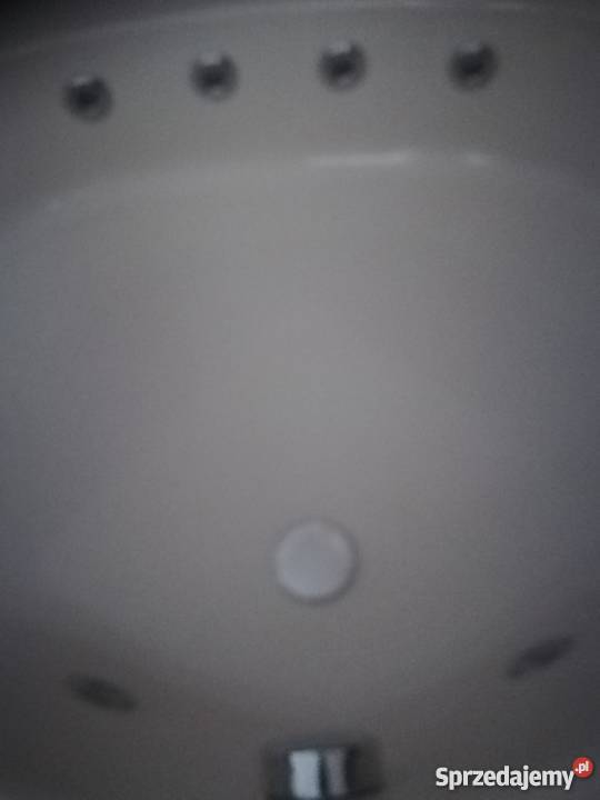 Wanna z hydromasażem biały Lubiel sprzedam