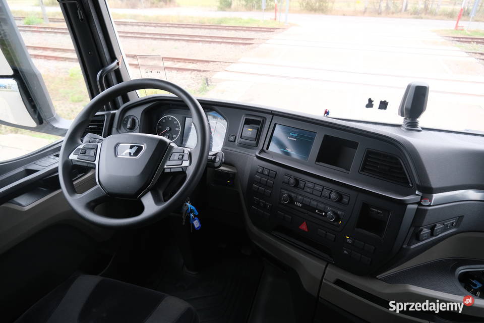 MANWECON TGX 2023 1241900 ccm 430 Plandeki Warszawa