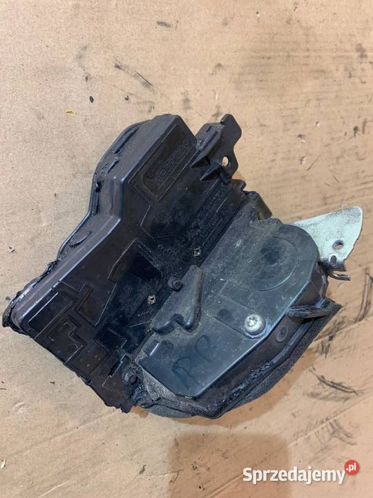 Zamek drzwi prawy bmw7 e65 e66 Europa Szczecin