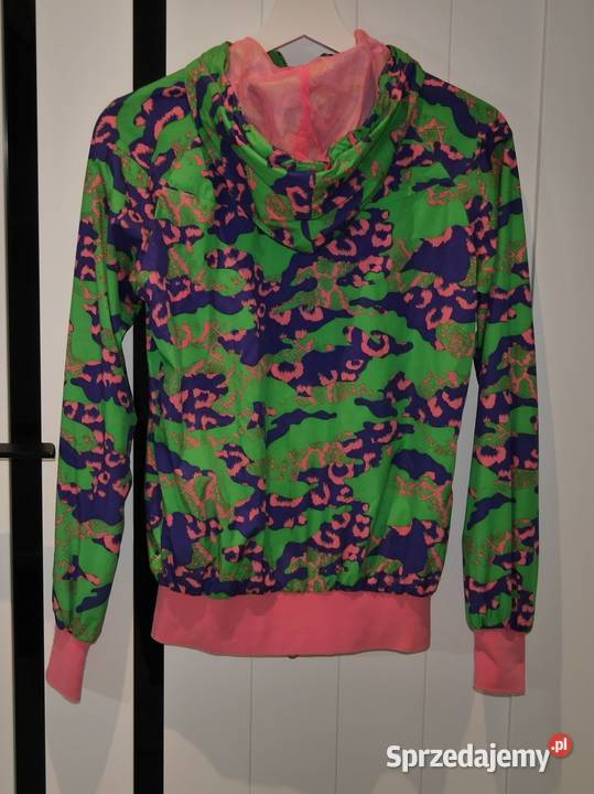 Nike świetna kurtka wiatrówka 158