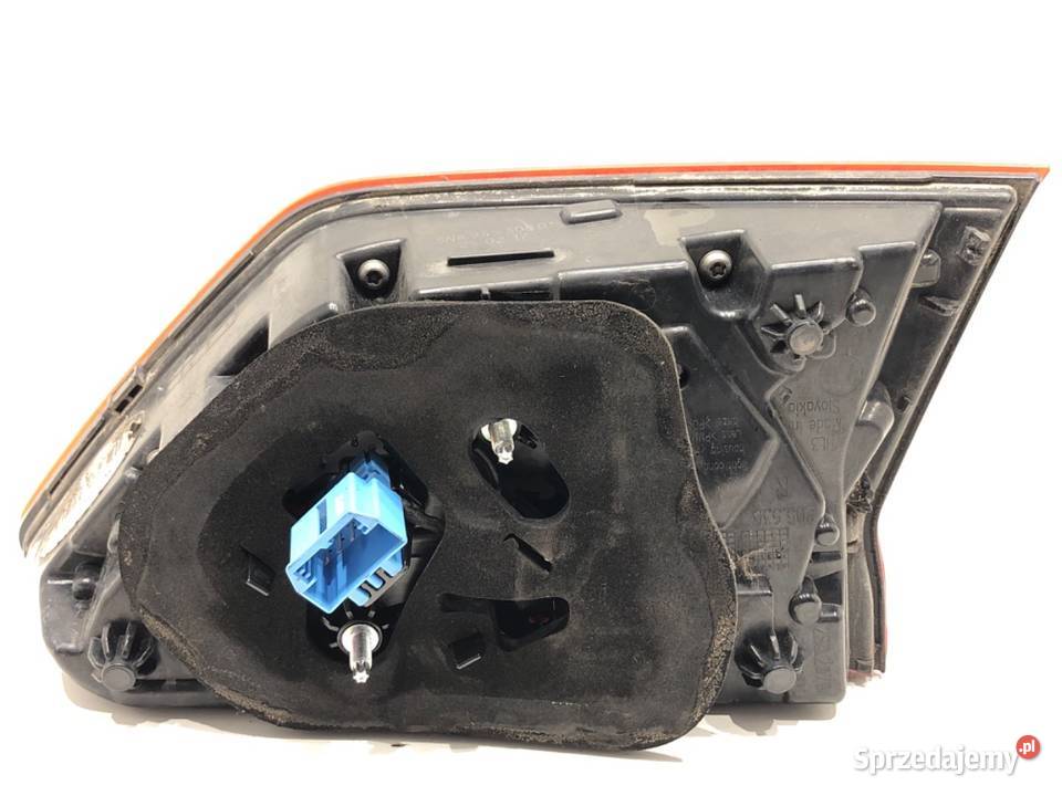 LAMPA TYŁ PRAWA WEWNĘTRZNA VW TIGUAN SUV ŚWIATŁO