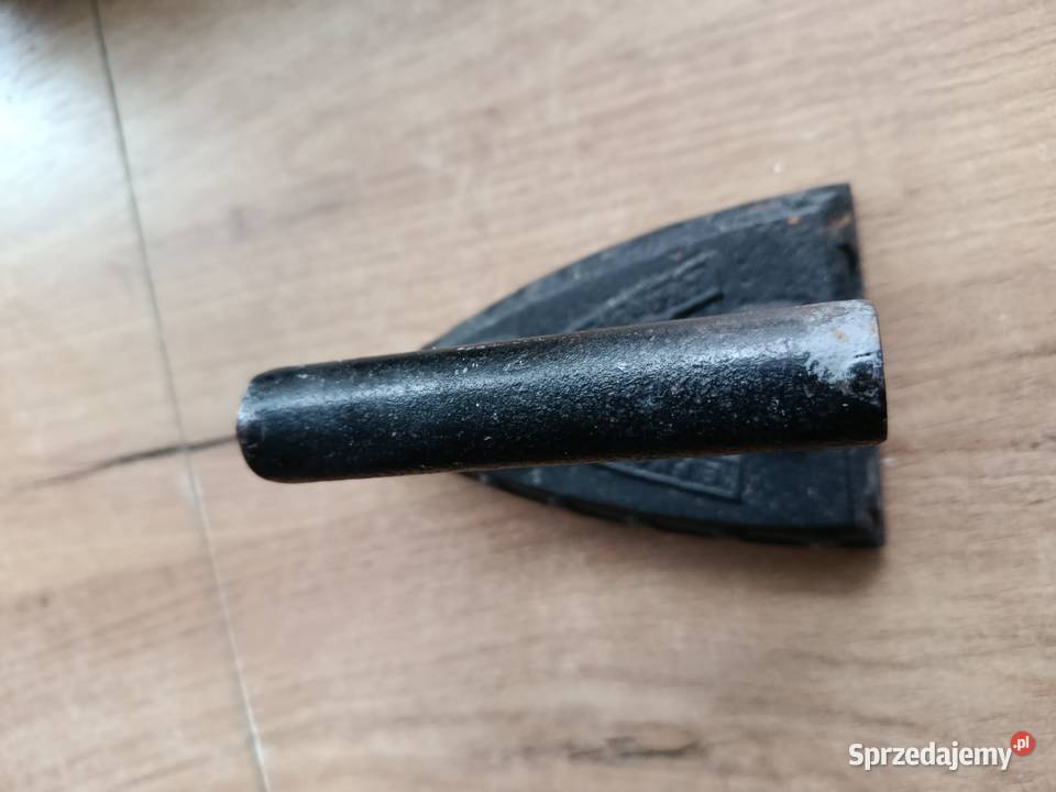 Stare mini żelazko żeliwne prl sprzedam