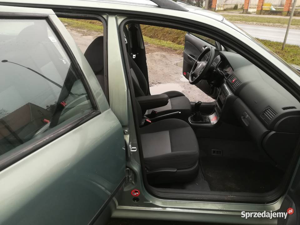 SKODA OCTAVIA 20i 2002R KOMBI klimatronic grzane zielony kujawsko-pomorskie Bydgoszcz