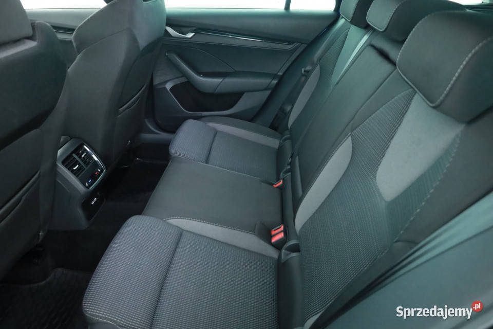 Skoda Octavia 15 eTSI mHEV ASR (kontrola trakcji) Piaseczno