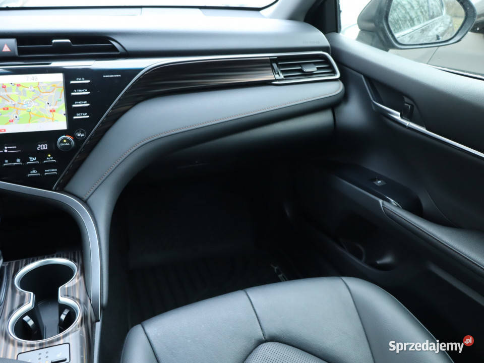 Toyota Camry 25 Hybrid klimatyzacja Camry Katowice