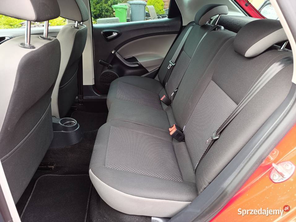 Seat Ibiza 12 benzyna 2015r 2 sztuki do wyboru 130000km Lgota-Mokrzesz
