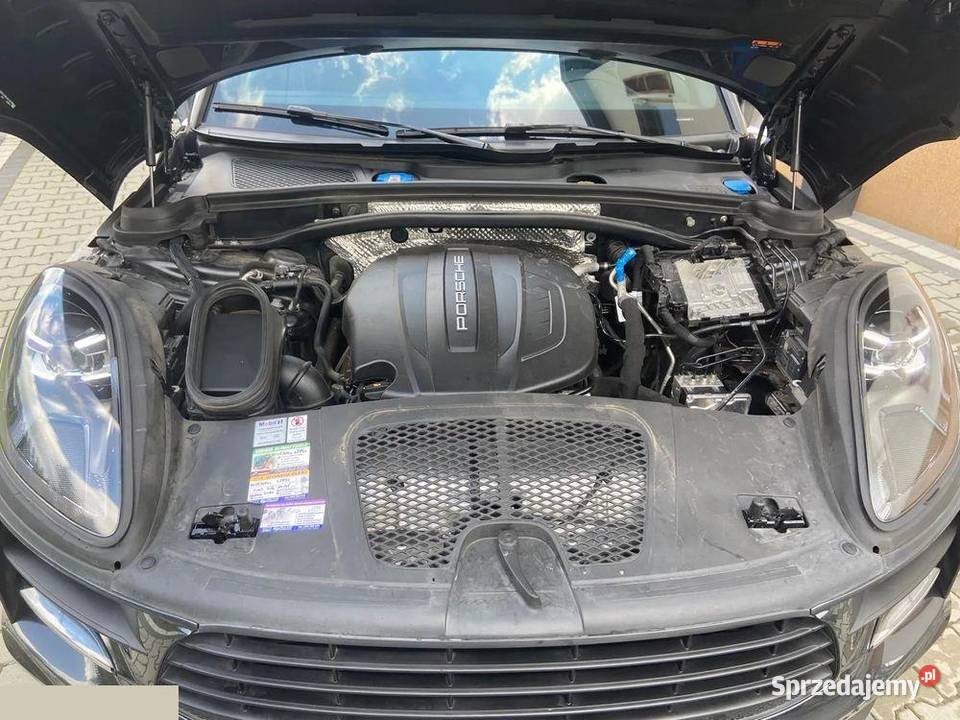 Porsche Macan PDK 20 Benzyna 252 4x4 2021r niski śląskie Wierbka