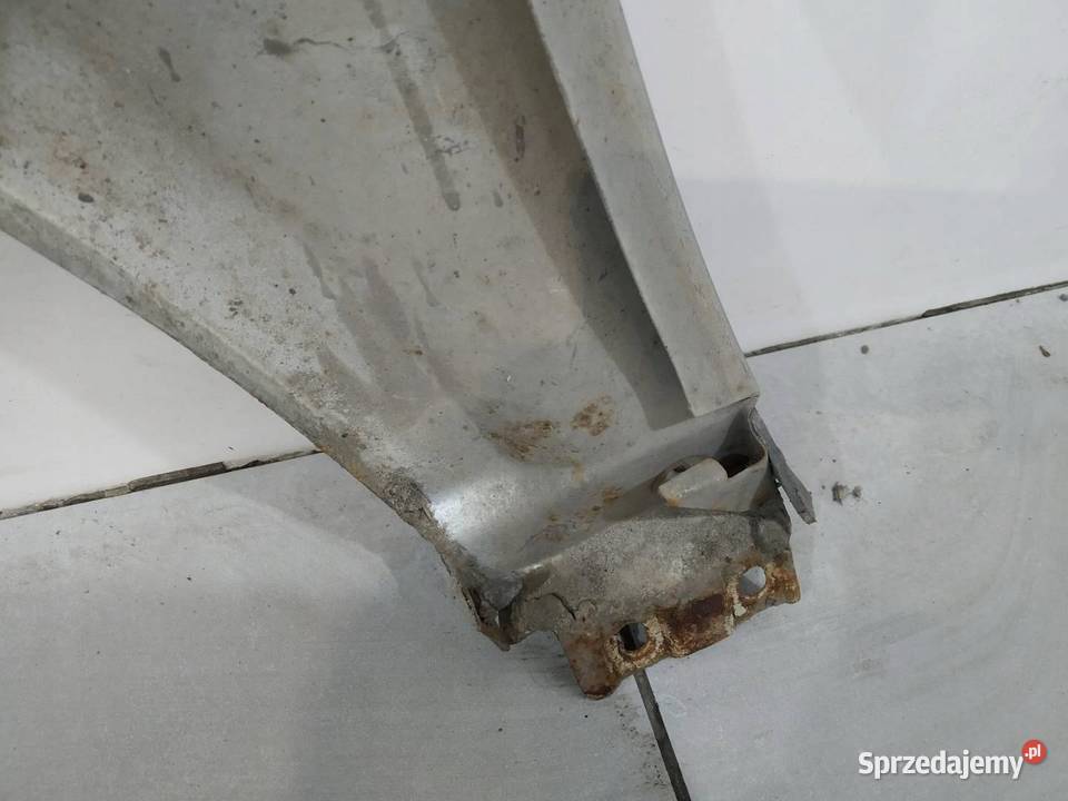 BŁOTNIK PRAWY PRZÓD SREBRNY LIFT FL 02R sprzedam