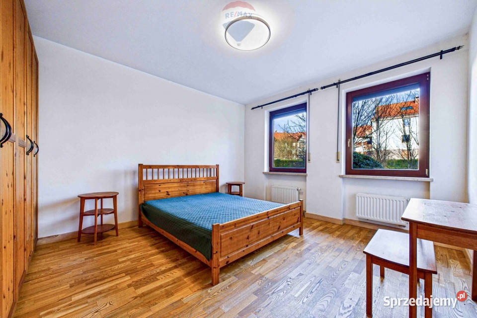 Wynajem 3 pokoje z ogródkiem miejsce postojowe Wysoka