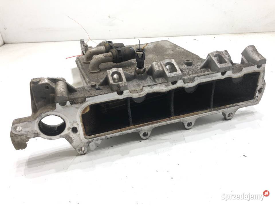 KOLEKTOR SSĄCY WODNY SKODA RAPID 04L129766 16 sprzedam