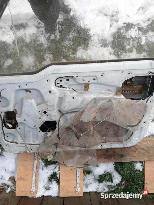 Dzwi Suzuki Vitara 1