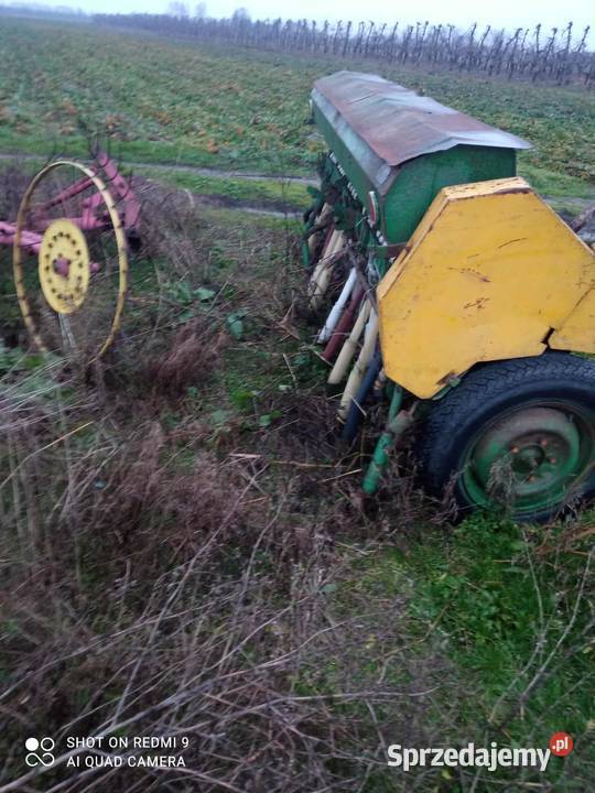 Siewnik Poznaniak nieuszkodzony Sochaczew