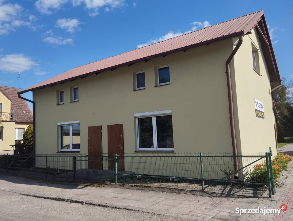 Budynek handlowousługowy 4240zł/m2 Różyny sprzedam