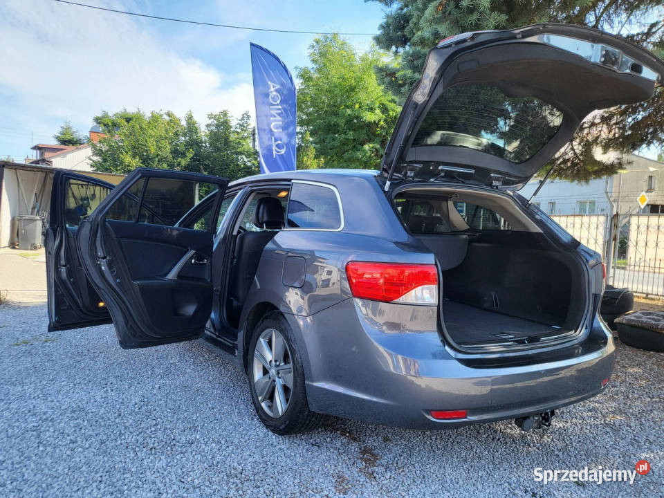 Toyota Avensis 18 147 100 Przebieg 100 ASR (kontrola trakcji) Pabianice