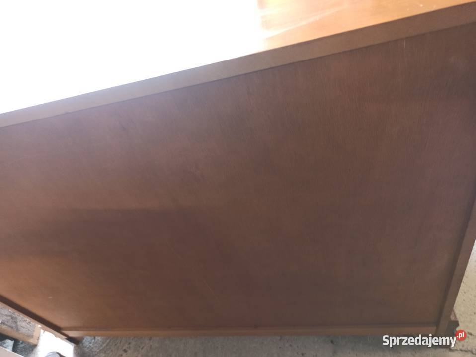 Stylowa komoda drzewo wiśniowe Meble Budzyń