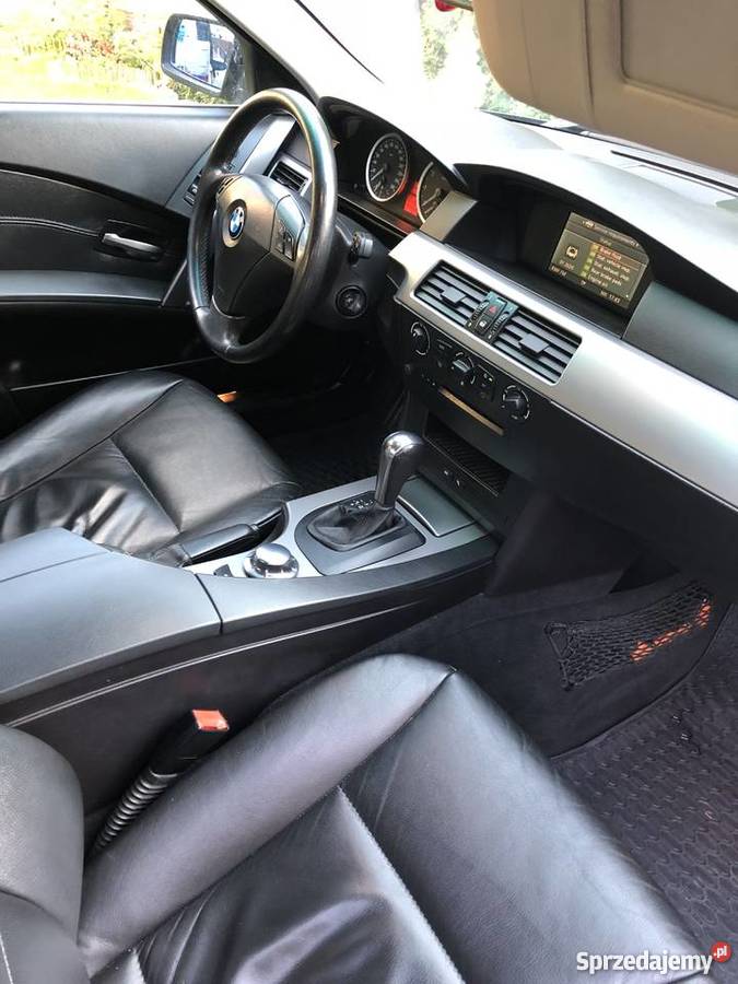 BMW E60 525i Benzyna Gaz Czarny Met Zadbany świętokrzyskie