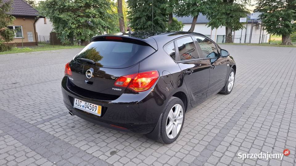 OPEL ASTRA J 14 TURBO stan sprowadzony