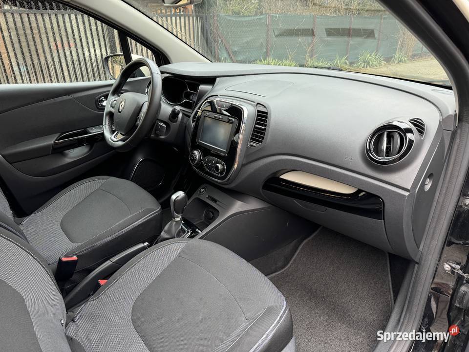 Renault Captur 12TCE Limited 2016r Iwł automatyczna Warszawa