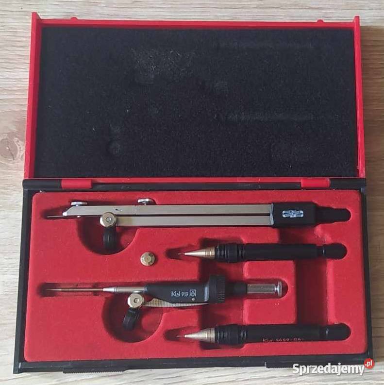 Zestaw kreślarski sprzedam