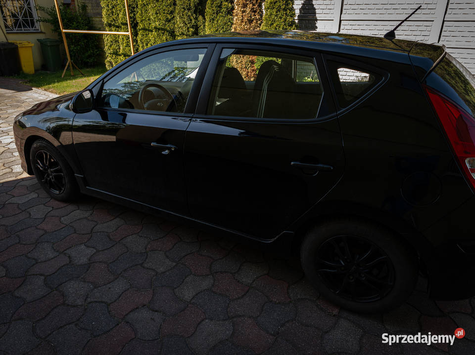 Hyundai i30 14 Classic Rok produkcji 2011 i30 Hyundai Łódź