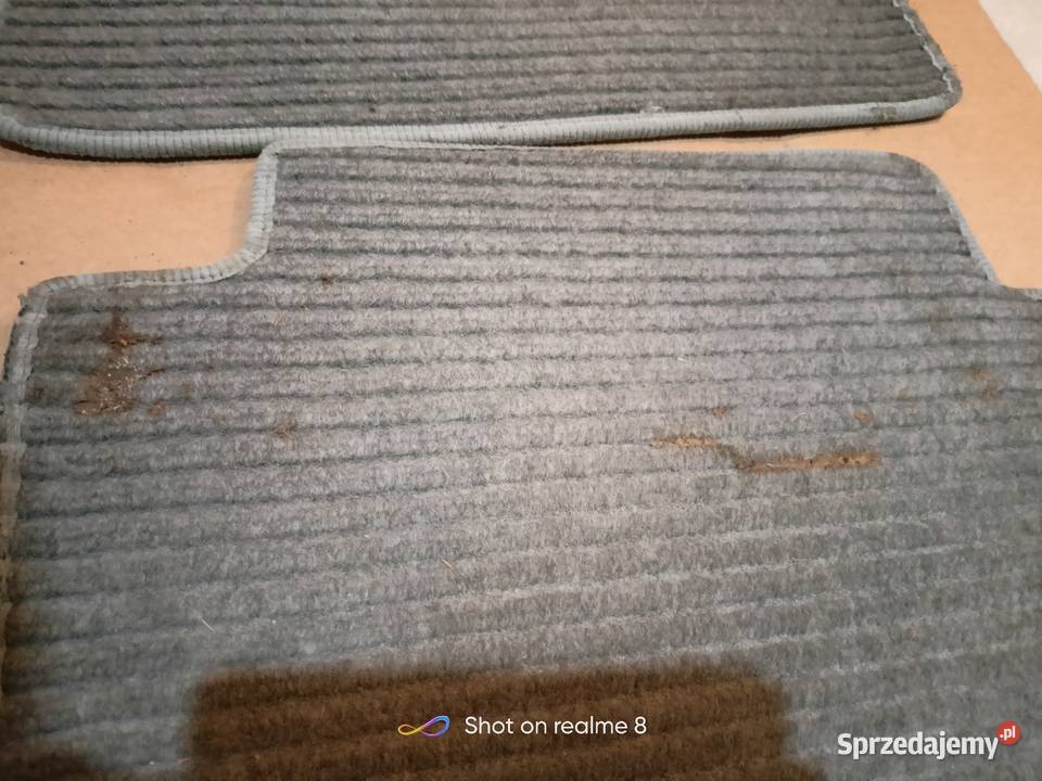 Mercedes W124 dywaniki rypsowe szare komplet osobowe świętokrzyskie Skarżysko-Kamienna