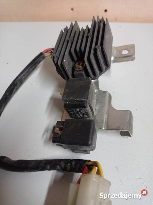 Regulator napięcia przekaźniki Suzuki GS 500 E Łubno