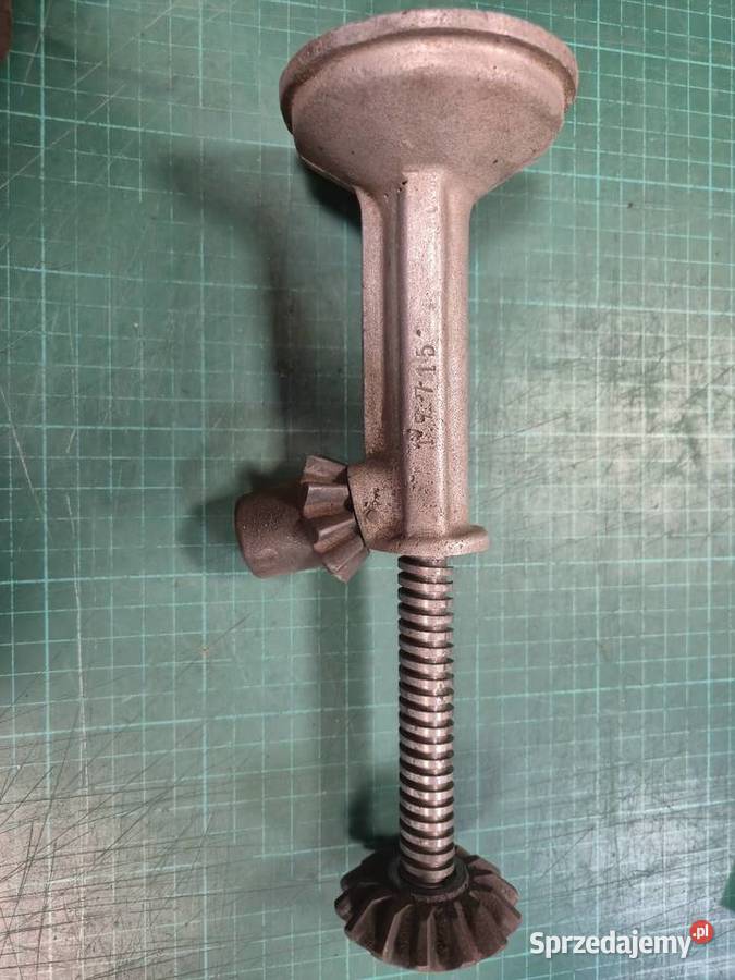 Lewarek samochodowy antyk zabytek Dąbrowa Górnicza