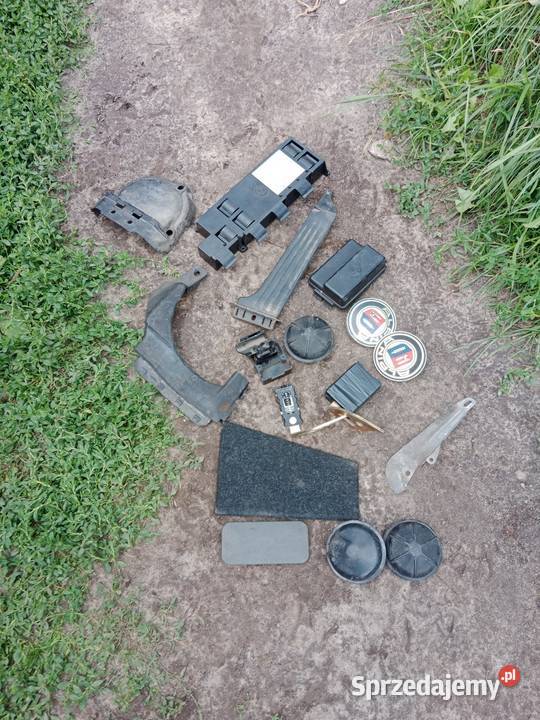 Mix części BMW E32 mazowieckie Stara Dąbrowa