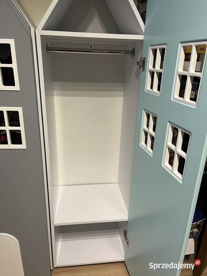 Szafa dziecka kamieniczka Komorniki