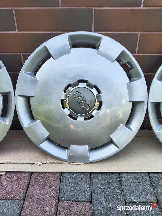 Kołpaki Audi 16 A3 A4 A6 orginalne nowe Pozostałe