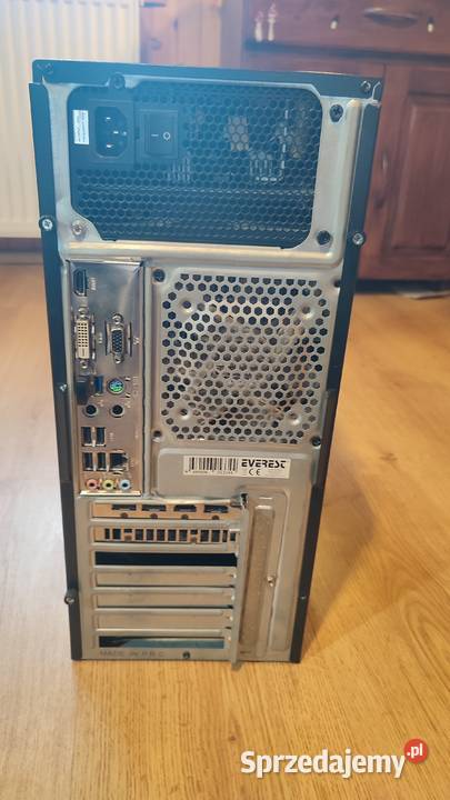 Komputer i7 10700 RX 6600 Ujsoły