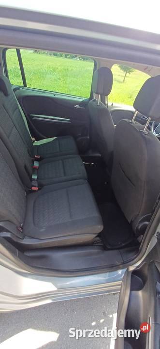 Opel Zafira 2014 272500km dolnośląskie Oława sprzedam
