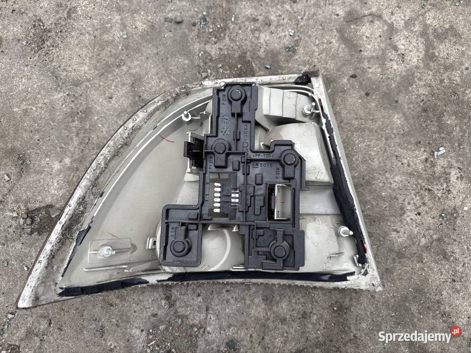 Lampa tył prawa Opel Vectra B sedan Ostrów Wielkopolski